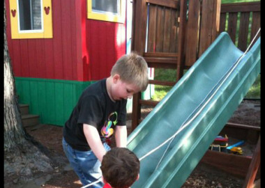 The boys started young with their inventions/contraptions... Flashback to a slide pulley thingy in progress. (=